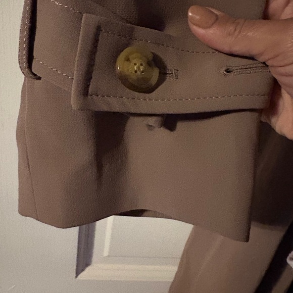 Loft Versa  Slim Lapel Trench in Taupe Brown - Picture 3 of 4